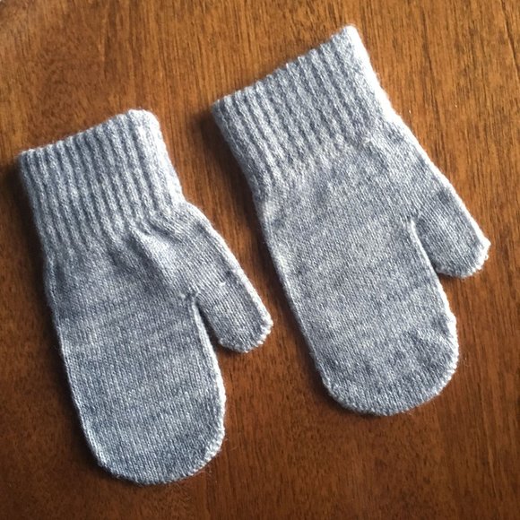 H&M toddler blanket, hat, mittens set 1-2Y NWT - Picture 6 of 10